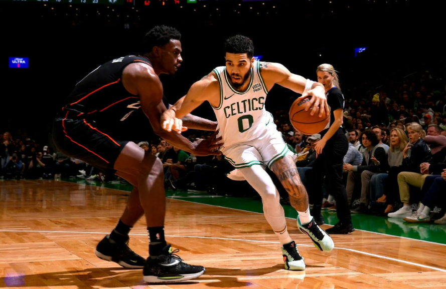 熊猫体育-包含塔图姆关键节点连败，巴塞罗那带队取胜！的词条